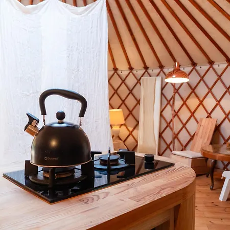 Forest Yurt Luxuszelt *